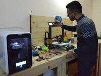 Now, with IS defeated, co-working spaces and incubators are flourishing in a country whose unemployment rate hovers around 10 percent but whose public sector is too bloated to hire.
Zaid AL-OBEIDI / AFP