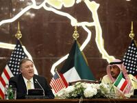 US Secretary of State Mike Pompeo (L) and Kuwait's Foreign Minister Sheikh Sabah al-Khalid al-Sabah give a joint press conference in Kuwait City on March 20, 2019.
JIM YOUNG / POOL / AFP