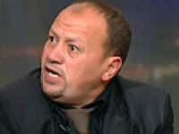 Egypt's 'thief' on TV running for President