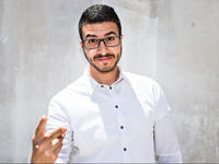 V sign for smoking Arab hand gestures