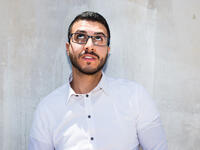 Arabic no sign tut, cluck head tilt