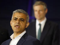 Sadiq Khan Muslim