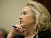 hillary clinton profile face