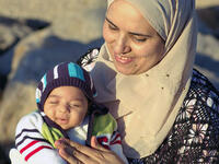 Mum, Arab, fortune-telling