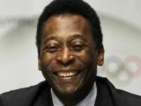 بيليه: أفضل لاعب في تاريخ كرة القدم، قاد البرازيل للفوز بكأس العالم 3 مرات أعوام 1958 و 1962 و 1970، نجم سانتوس الأول، مهاراته وقدراته العجيبة على تسجيل الأهداف جعلته الهداف الأول في تاريخ كرة القدم البرازيلية (1033 هدفاً) في مسيرة امتدت لأكثر من 20 عاماً.