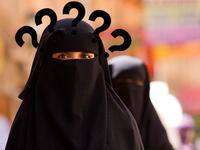 من هي زوجة إبراهيم الجعفري