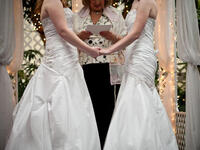 Rehana Kausar, 34 and Sobia Kamar, 29 tie the knot in a lesbian marriage