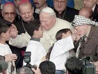 Pope does the Palestinian camp tour, 2000