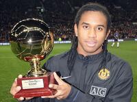 2008: لاعب الوسط البرازيلي أندرسون (مانشستر يونايتد)