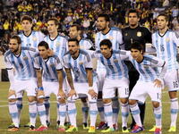 منتخب الأرجنتين: الفائز باللقب العالمي مرتين، والذي يمني النفس بإضافة اللقب الثالث كون البطولة تقام في قارة أميركا الجنوبية وبأجواء اعتاد لاعبوه عليها بقيادة ليونيل ميسي الذي يطمح بدوره لتأكيد نفسه على المستوى الدولي.