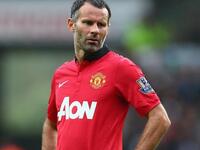 لاعب الوسط والجناح الويلزي رايان غيغز (مانشستر يونايتد).