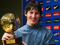 2005: المهاجم الأرجنتيني ليونيل ميسي (برشلونة)