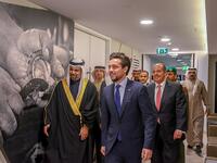Crown Prince Al Hussein bin Abdullah II visits the Bahrain Institute for Pearls and Gemstones and is briefed on processes of inspecting pearls.
(Twitter/@RHCJO)