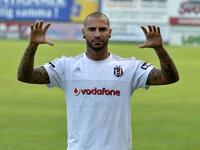 الجناح البرتغالي ريكاردو كواريشما: غادر بورتو صوب بيشكتاش في عقد لمدة موسمين مقابل 3.3 مليون يورو.