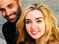 The couple met for the first time in the premiere of the film Harb Karmouz