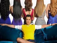 الخلبوص: ينتمي العمل لنوعية أفلام الكوميديا الرومانسيةتدور أحداث الفيلم حول شاب متعدد العلاقات النسائية يتورط في العديد من المشاكل مع أربع بنات، الفلم لاسماعيل فاروق ومحمد مبروك.