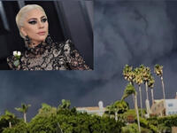 ليدي غاغا: بثت تسجيلًا مصورًا عبر حسابها على "إنستغرام"، يفيد بأنها أخلت منزلها في ماليبو الجمعة، ويعرض لقطات لدخان أسود متصاعد.