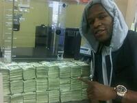 معروف برهاناته المجنونة التي تصل قيمتها في كثير من الأحيان إلى مبالغ تتجاوز المليون دولار