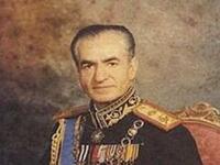 الحالة الإيرانية فريدة من نوعها ففي عهد الشاه محمد رضا بهلوي كان بالإمكان العثور على تغطية إخبارية لزواج مثلي الجنس ورغم أنّ المثلية الجنسية لم تكن مقبولة فإنّه كان بالإمكان في السبعينيات أن نعثر في إيران على أماكن ترفيه استُخدمت كأماكن لاجتماع المثليين.



