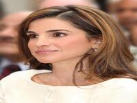 قامت الملكة رانيا العبدالله بتهنئة نداء شرارة بعد فوزها في برنامج المواهب ذا فويس عبر حسابها الخاص بموقع التواصل الاجتماعي تويتر.