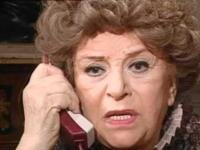 سناء جميل: جسدت دور الأم القوية وأحيانًا "المفترية"، وأبدعت، فهي الفنانة التي قررت عدم الإنجاب لتتفرغ لهوايتها في التمثيل، لم يكن الإنجاب هو التضحية الوحيدة، بل ضحت عند مغادرة أهلها بالصعيد من أجل العمل بالتمثيل دون موافقتهم.
