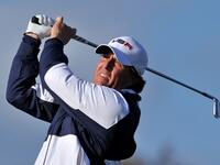 المركز الثامن: لاعب الجولف فيل ميكلسون بما مجموعه 50.8 مليون دولار