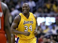 4- لاعب كرة السلة الأميركي شاكيل أونيل (مواليد 1972): حظي بمسيرة مميزة خلال الفترة ما بين عامي 1989 و2011، ظفر بالعديد من الألقاب على المستويين الشخصي والنادوي.