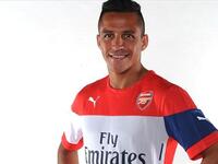 المهاجم التشيلي أليكسيس سانشيز: انتقل من برشلونة إلى آرسنال مقابل 35 مليون جنيه استرليني.