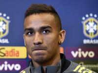 9- الظهير البرازيلي دانيلو: جاء إلى ريال مدريد من بورتو مقابل 31.5 مليون يورو موسم 2014-2015.