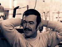 عادل أدهم:  
توفي  وله أكثر من 84 فيلمًا، أطلق عليه لقب "برنس السينما المصرية"، فقد أبدع في جميع أدواره التي جسدها وكان أبرع أدواره في فيلم "المجهول" مع سناء جميل.