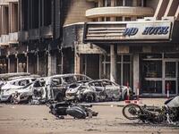 “القاعدة” في بوركينا" فاسو وهي أيضاً مسرحاً للتفجيرات، حيث قتل 26 شخصاً في هجوم شنه مسلحون ينتمون لتنظيم “القاعدة في بلاد المغرب الإسلامي” على فندق “سبلنديد” الذي يتوافد عليه الأجانب بكثرة، 16 يناير/كانون الثاني 2016. 