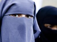 لوكسمبورغ: يوجد فيها قيود في بعض الأماكن العامة، مثل المستشفيات، والمحاكم، والبنايات العامة.