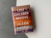 الكتاب السابع: «Lost Children Archive – أرشيف الأطفال المفقود» من تأليف «Valeria Luiselli – فاليريا لوسيلي».