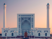 مسجد مينور  الموقع: طشقند-أوزباكستان السنة: 2014 عدد المصلين : 2400