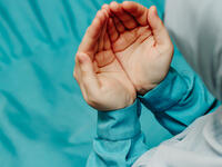 دعاء اليوم الثامن والعشرين من شهر رمضان 