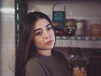 تألقت هيا مرعشلي في هذا الموسم من خلال 3 شخصيات مختلفة، حيث قدمت سندس في "عندما تشيخ الذئاب" وصبا في "مسافة آمان"، والخنساء في "دقيقة صمت".