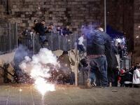 Israeli Police Beat, Arrest Palestinian Protesters in Jerusalem