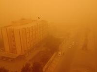 Severe Sandstorms Suffocate Iraq
