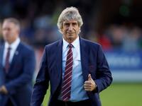 4- التشيلي مانويل بيليغريني: أنفق 1.1 مليار يورو على 82 لاعباً