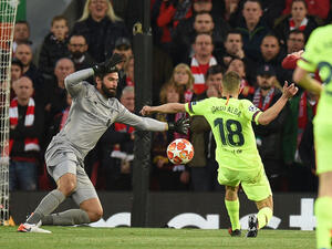 آليسون يقود ليفربول لنهائي دوري الأبطال