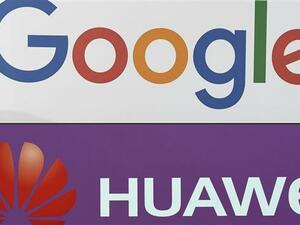 This combination of file pictures created on May 19, 2019 shows the logo of the US multinational technology company Google and the logo of Chinese electronics firm Huawei. (AFP photo)