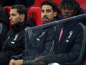 سامي خضيرة (وسط)