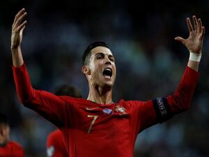 رونالدو يتألق مجدداً