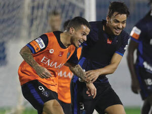 الهلال يواجه ضمك