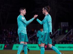 بايل يعود إلى التسجيل