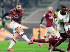 إبراهيموفيتش يسجل في ثاني مبارياته مع ميلان