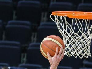 Coronavirus symptoms found in some basketball players and staff during routine checks, says team (Photo: AA)