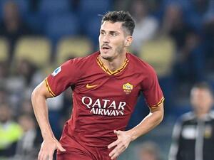 Mert Cetin says Roma coaching staff gives him training program to stay strong in self-quarantine days (Photo: AA)
