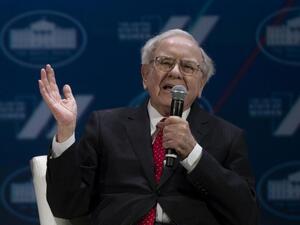 Buffett's Berkshire Posts Nearly $50 Billion Loss Amid COVID-19 Crisis