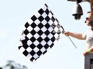 تبقى 5 سباقات حتى نهاية الموسم حيث تقام جائزة إيميليا رومانيا في إيمولا بشمال إيطاليا، وتتجه البطولة بعد ذلك إلى تركيا ثم سباقين في البحرين قبل الختام في أبو ظبي